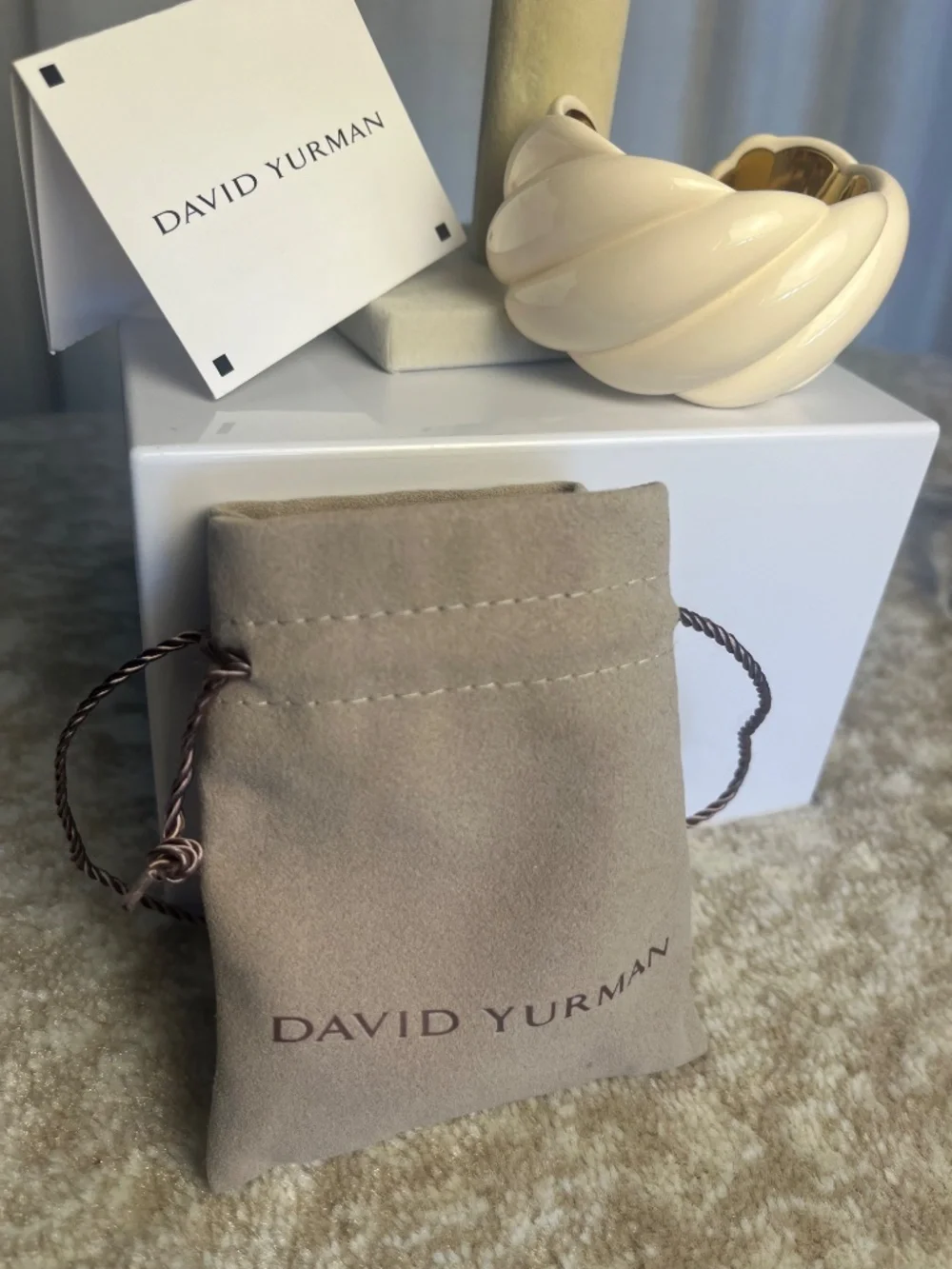David Yurman Sculpted Cable Resin Bracelet Cuff -  Ivory-colored - Picture 14 of 16
